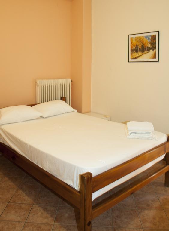 Stavrodromi Hotel Игуменица Екстериор снимка
